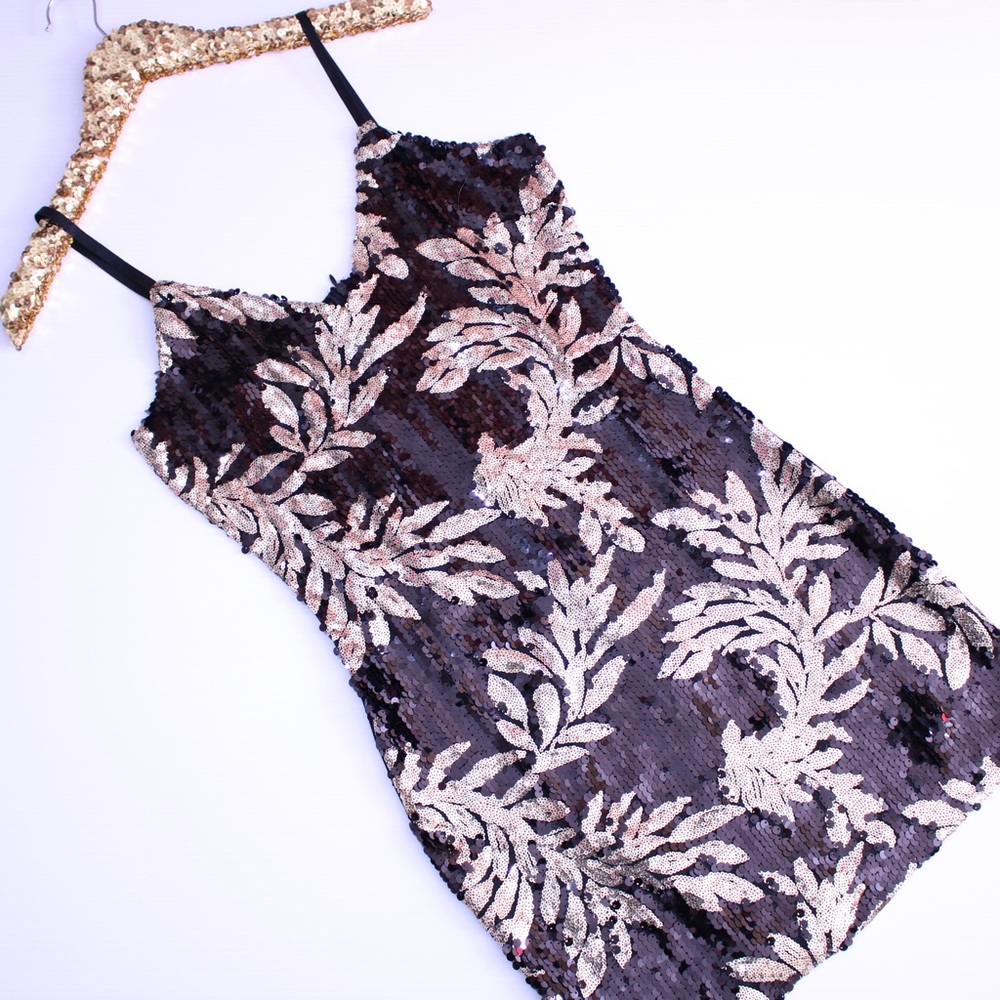Black Gold Sequin Bodycon Mini Dress - Picture 5 of 7